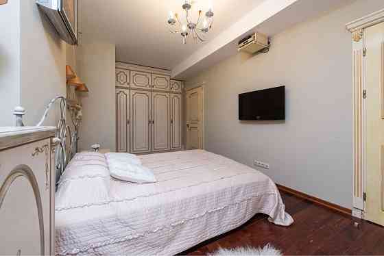 Продаж  пентхаус Антоновича 8  Київ парк Шевченко метро Льва Толстого Київ