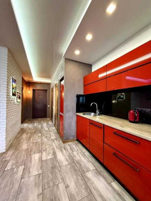 Кондратюка 5 Видова 2К кв-ра ЖК Міністерський  Епіцентр Оболонь Київ - зображення 5