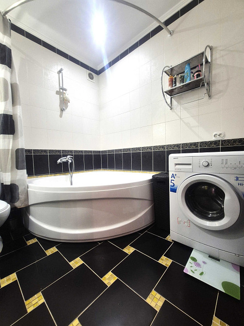 Укомплектована 3-кімнатна квартира в обжитому будинку. Ивано-Франковск - изображение 8