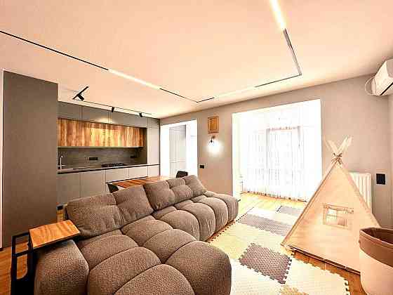 Продам стильну 3кімнатну квартиру в центрі міста. 86м2 Івано-Франківськ