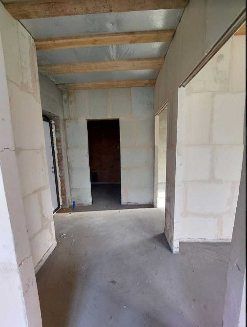 Простора 2-кімнатна з панорамними вікнами за 39000$ Ирпень - изображение 2