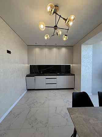 двокімнатна квартира з ремонтом в обжитій новобудові Івано-Франківськ