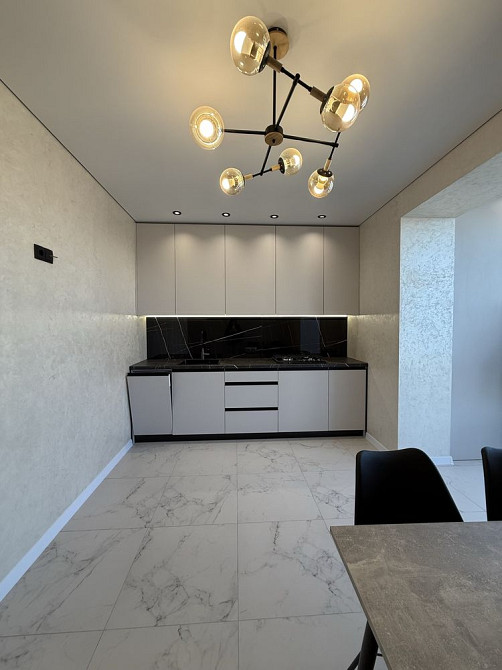 двокімнатна квартира з ремонтом в обжитій новобудові Ивано-Франковск - изображение 1