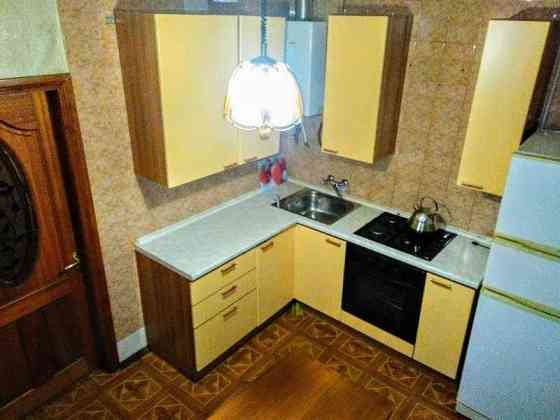 Продам двокімнатну квартиру сталінці в Центрі, вул. Катерининська Одеса