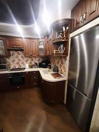 Продажа двухкомнатной квартиры с ремонтом в центре. Запоріжжя