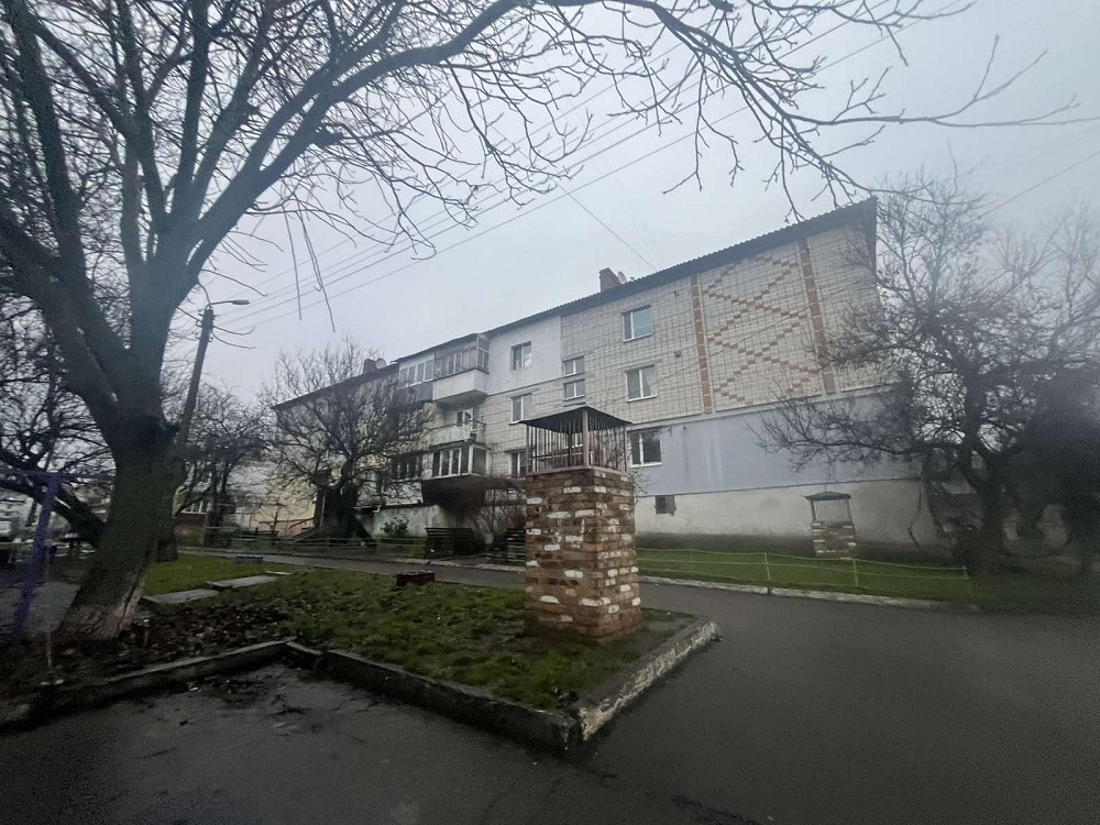 ТЕРМІНОВО! продам квартиру! Сертифікат Фастов - изображение 8