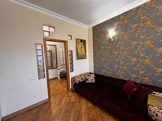 2-ком, кв-ра, в самом сердце Одессы — Пушкинская/Жуковского! Сталинка! Одесса