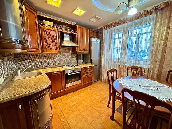 Продам простору 3 кімнатну квартиру з якісним ремонтом !!! Rivne