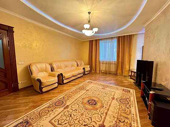 Продам простору 3 кімнатну квартиру з якісним ремонтом !!! Rivne