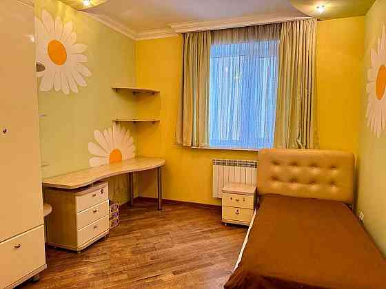 Продам простору 3 кімнатну квартиру з якісним ремонтом !!! Rivne