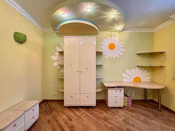 Продам простору 3 кімнатну квартиру з якісним ремонтом !!! Rivne