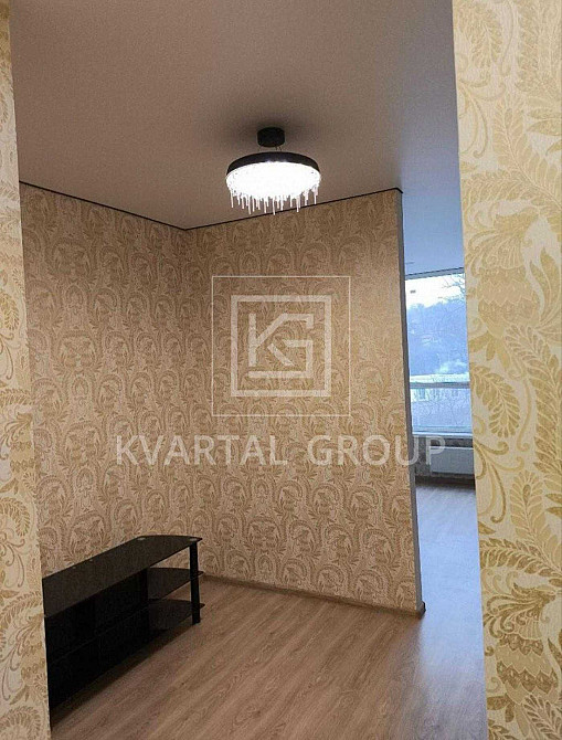 Без комісії! Велика однокімнатна квартира з незавершеним ремонтом Ирпень - изображение 1