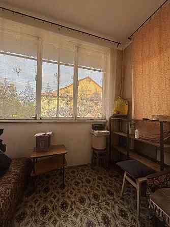 Продам простору 3 кімнатну у м.Шептицький 