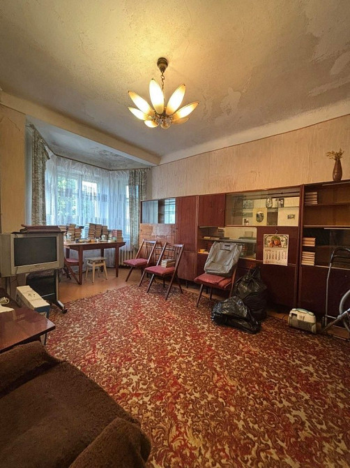 Продам простору 3 кімнатну у м.Шептицький  - зображення 2