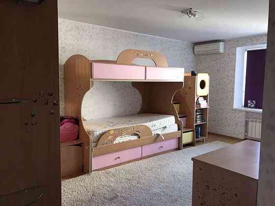 Продам 2-кімнатну квартиру, вул. Братиславська, Лісовий масив. DT Київ