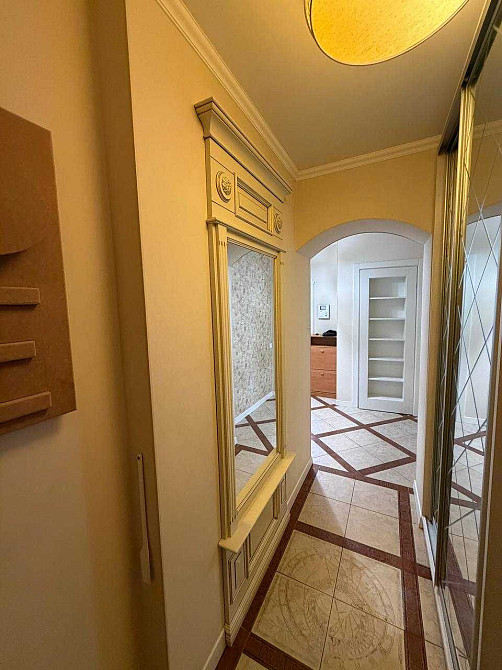 Трикімнатна квартира з ремонтом Ирпень - изображение 5