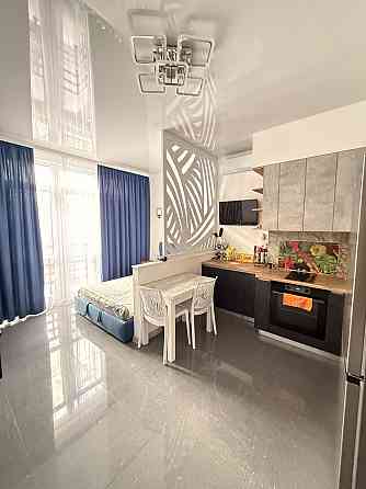 Бочарова квартира студия евроремонт, мебель-37 000$ Ліски