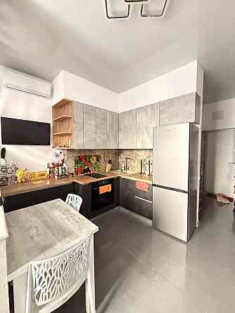 Бочарова квартира студия евроремонт, мебель-37 000$ Ліски