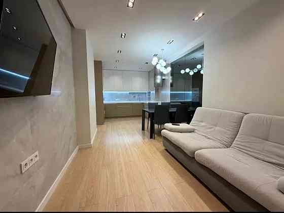 2 к 84 м2 жк Олександрівський Смарагдовий Пори Року Соломянський Київ