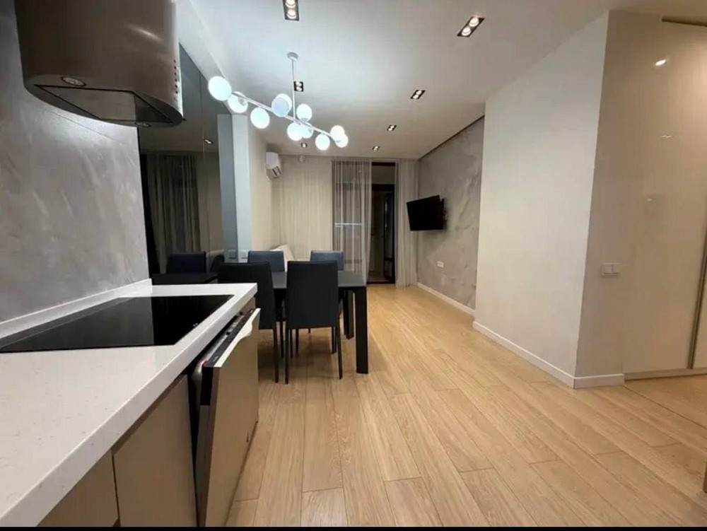 2 к 84 м2 жк Олександрівський Смарагдовий Пори Року Соломянський Київ - зображення 2