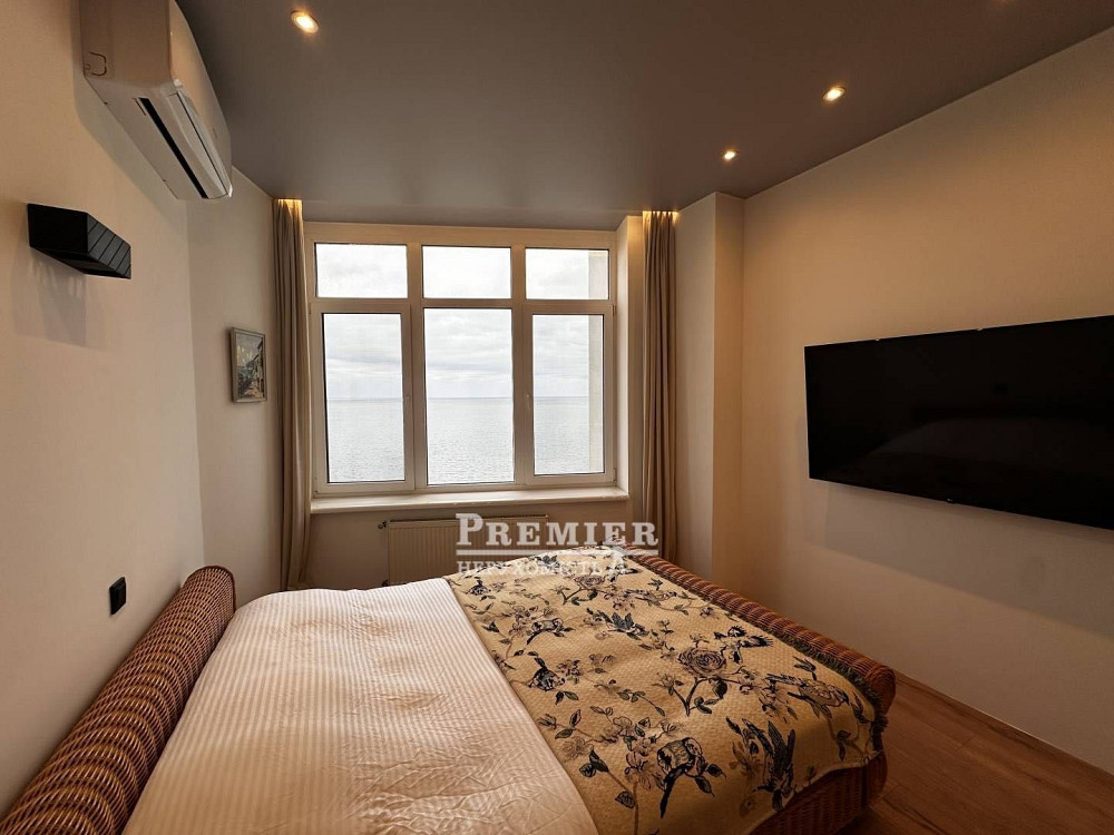 1 кім студія в Аркадії з сучасним ремонтом та прямим видом на море Одеса - зображення 2