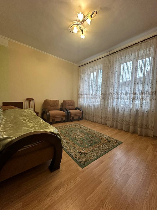 Терміново! Продам 2 кімнатну високогабаритку у м.Шептицький!  - зображення 2