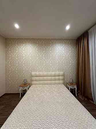 Продам 2 комн. квартиру метро Майдан Конституции, сталинка. Харків