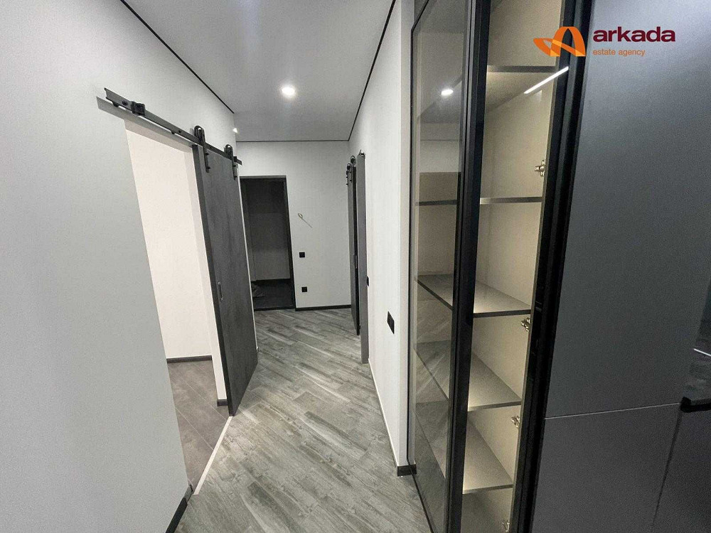 Продам стильну 1-кімнатну квартиру ЖК Фемілі Плаза Ивано-Франковск - изображение 2