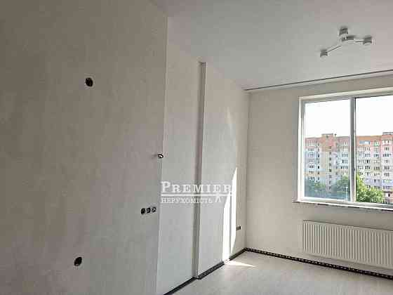 Студія в новму ЖК на Бочарова. 28 кв.м Автономне опалення. Одеса