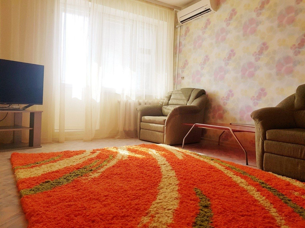 1 ком кв ,Героїв Украіни Kremenchuk - photo 1