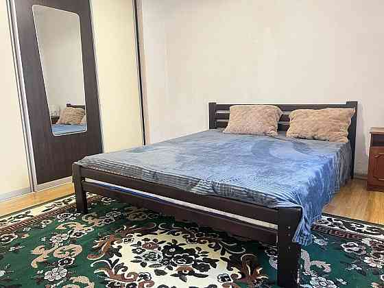 Оренда! Квартира в будинку. Вул. Макаренка. Chernivtsi