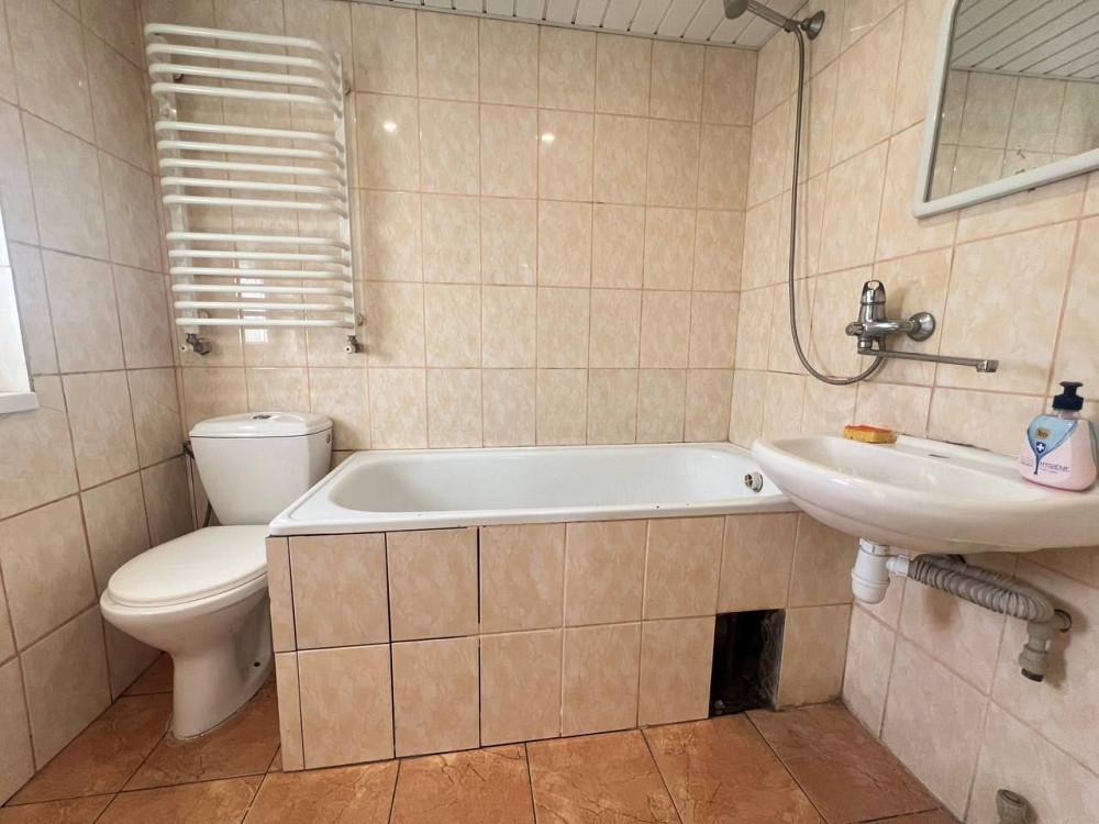 Оренда! Квартира в будинку. Вул. Макаренка. Chernivtsi - photo 8