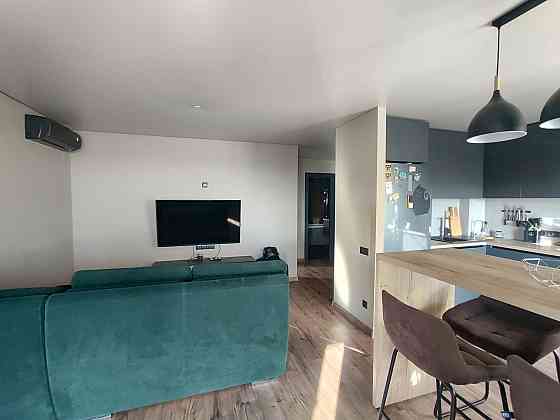 Сдам 2-х ком.65 м.кв. свет есть всегда/ Пр.Науки,108./ Центр/Дафи Днепр