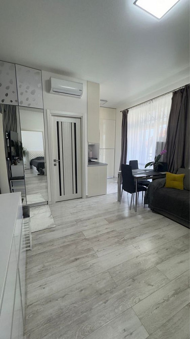 Продається однокімнатна квартира в центрі міста Svaliava - photo 1