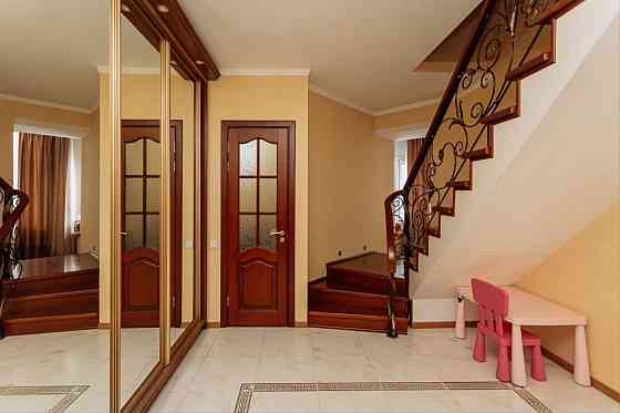 Продам чудову 2-рівневу квартиру на Петропавлівській Суми