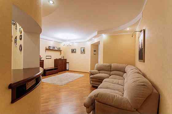 Продам чудову 2-рівневу квартиру на Петропавлівській Суми