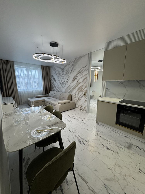 Продам квартиру Кадор Таирова 57 Жемчужина рассрочка Kadorr 61 метр Лиманка - зображення 1