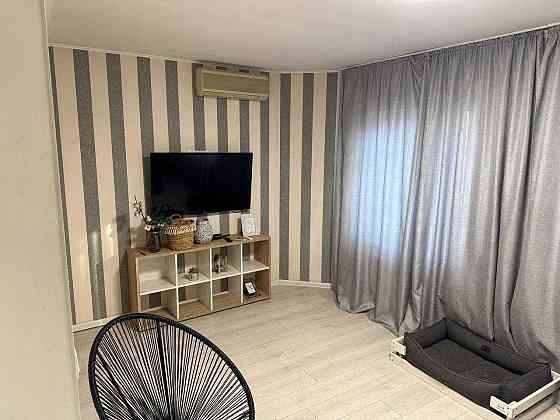 ПРОДАМ 2-кімнатну квартиру з капітальним ремонтом на Черемушках Одеса