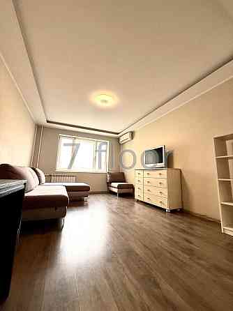 3 кімнатна квартира вул Героїв Дніпра Оболонь ТРЦ Дрім Таун Киев