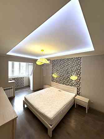 3 кімнатна квартира вул Героїв Дніпра Оболонь ТРЦ Дрім Таун Киев