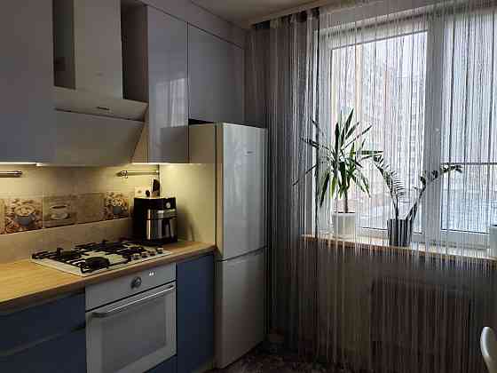 Эксклюзив 1комн.квартира на Сахарова новый дом  3этаж,газ, ремонт Одеса