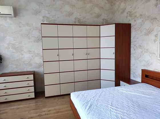 Здається тепла, безпечна 4-кімнатна квартира в середмісті (з газом) Київ