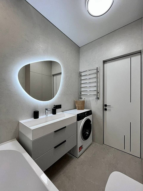 Вільна квартира  в центрі, світло 24/7, перше поселення Lutsk - photo 8