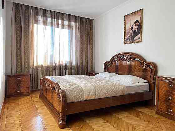 Оренда сонячної 3-кім квартири -Злата плаза- Без Комісії для орендаря Rivne