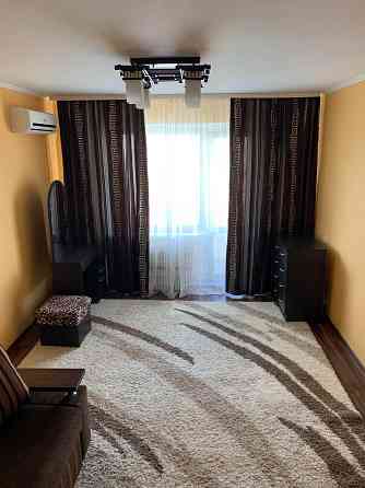 Сдам свою однокомнатную квартиру на Победе 5 Днепр