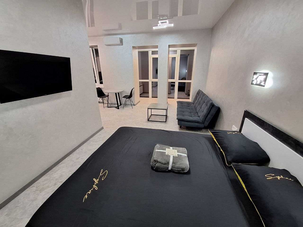 Сдам 1к студию Центр Гагарина 42 м2 Zaporizhzhia - photo 1