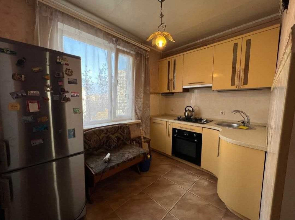 4 - х комнатная квартира Черемушки Дом Мебели Малиновского Рихтера Одеса - зображення 1