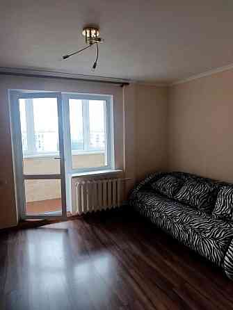 Простора 3-к квартира 100м² з Видом на парк Дарницький бульв. 8 Киев