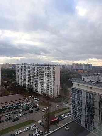 Простора 3-к квартира 100м² з Видом на парк Дарницький бульв. 8 Киев