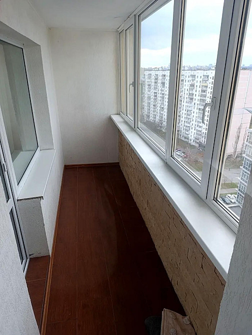 Простора 3-к квартира 100м² з Видом на парк Дарницький бульв. 8 Киев - изображение 6